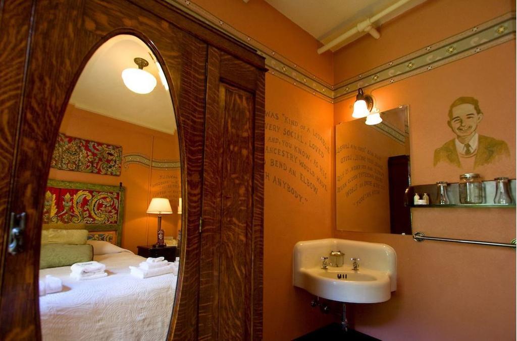 McMenamins Hotel Oregon McMinnville Esterno foto